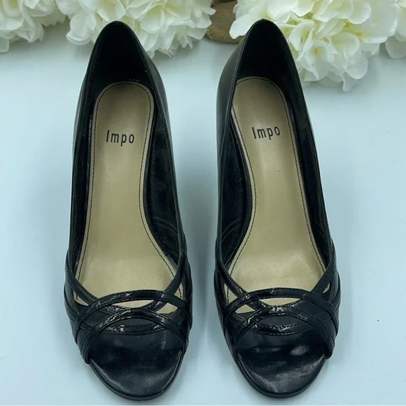 Impo Classic Black Crisscross Heels - Picture 5 of 5